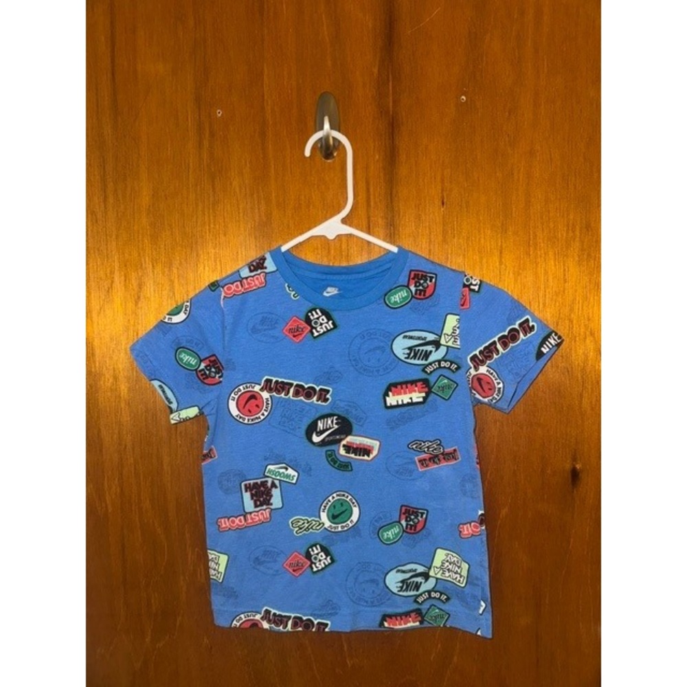 Nike Kids Blue Just Do It Sticker Print Graphic T-Shirt Size 7 L 6-7 YRS